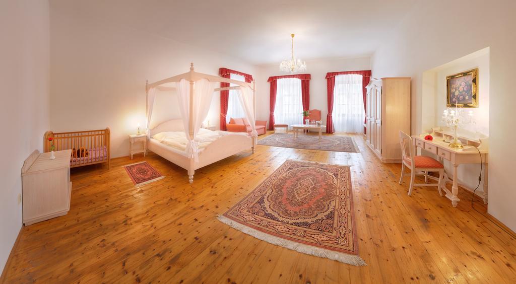 Hotel Ruze Rožmberk nad Vltavou Pokój zdjęcie