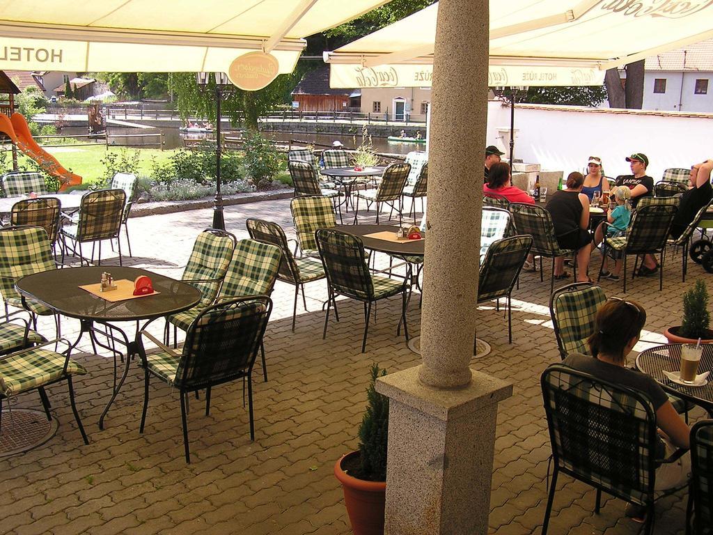 Hotel Ruze Rožmberk nad Vltavou Zewnętrze zdjęcie