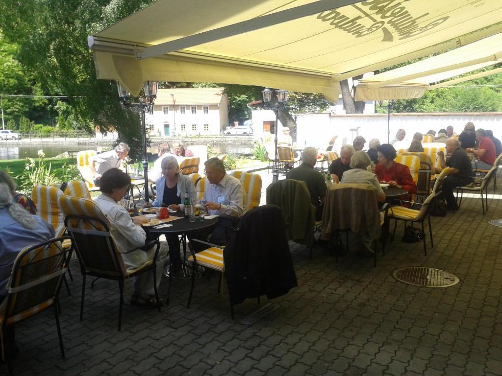 Hotel Ruze Rožmberk nad Vltavou Zewnętrze zdjęcie