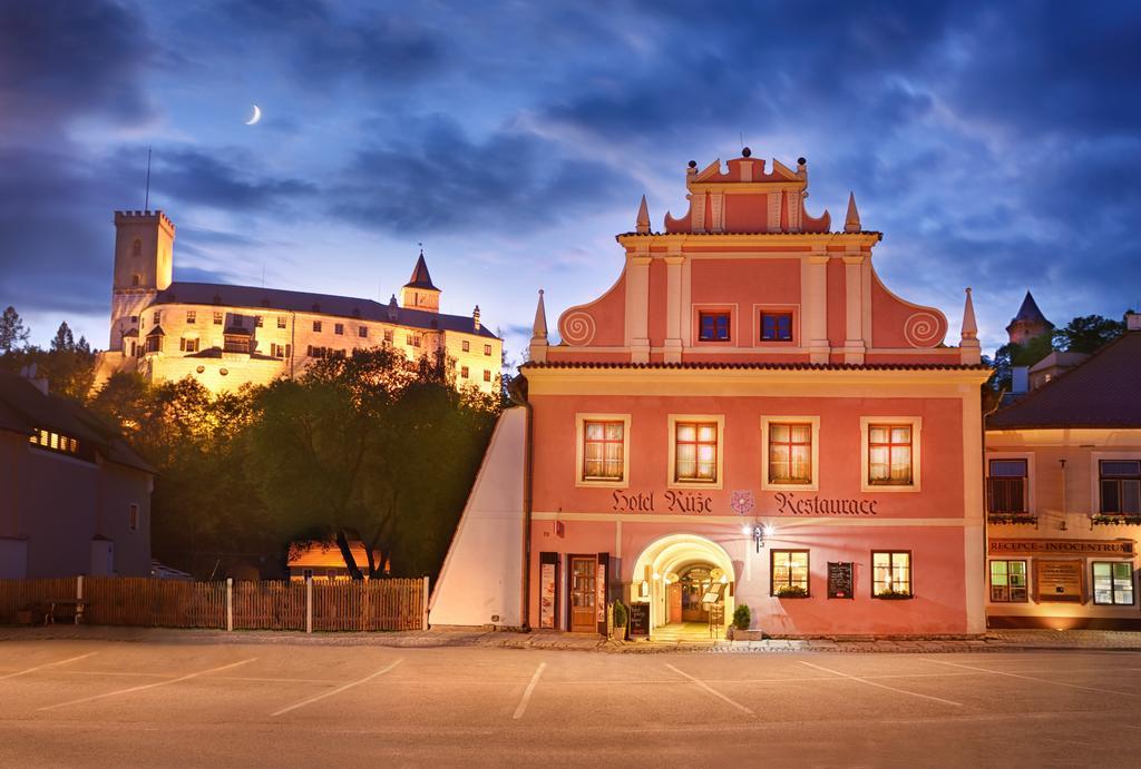 Hotel Ruze Rožmberk nad Vltavou Zewnętrze zdjęcie