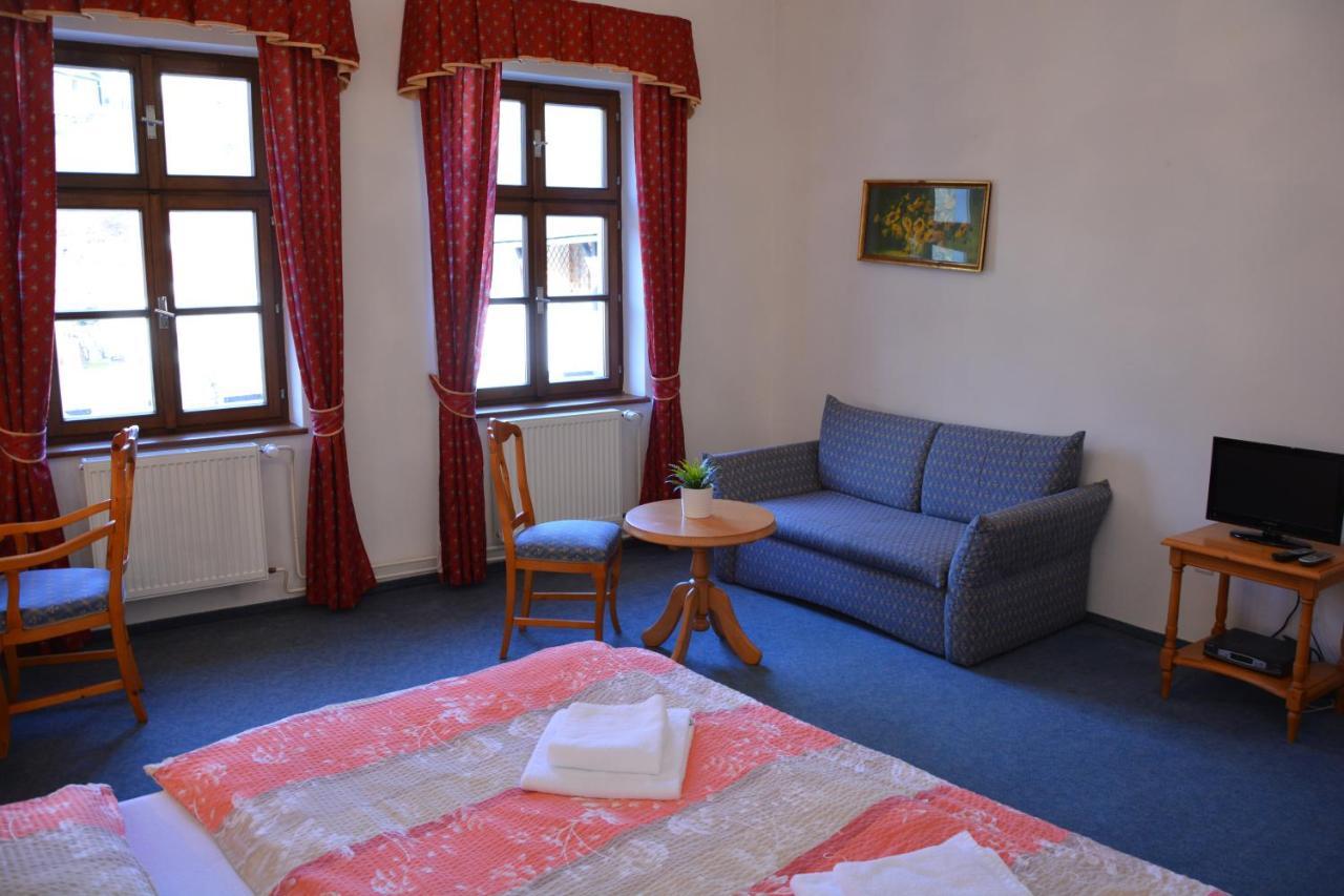 Hotel Ruze Rožmberk nad Vltavou Zewnętrze zdjęcie