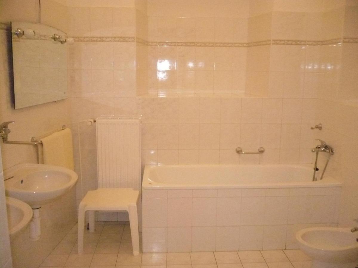 Hotel Ruze Rožmberk nad Vltavou Pokój zdjęcie